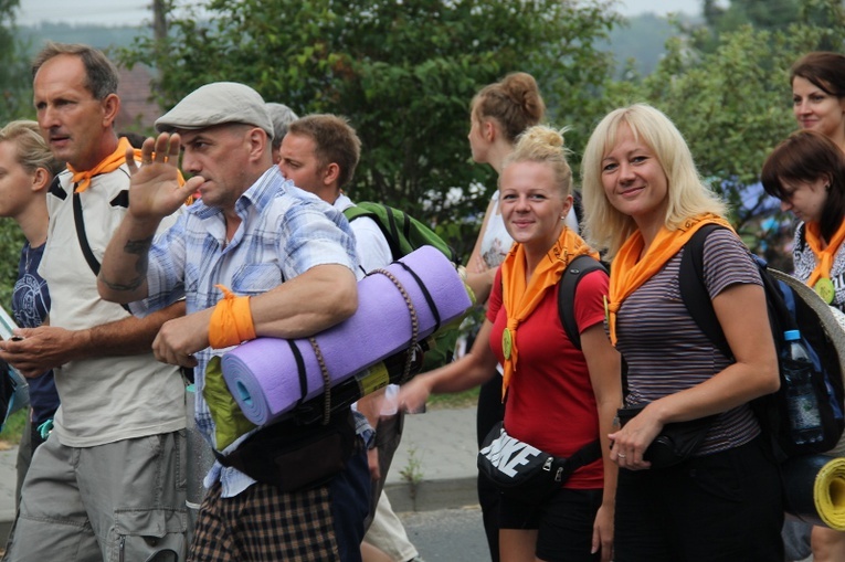 69. Pielgrzymka Rybnicka - dzień 2. - Czekanów - Bytom-Górniki