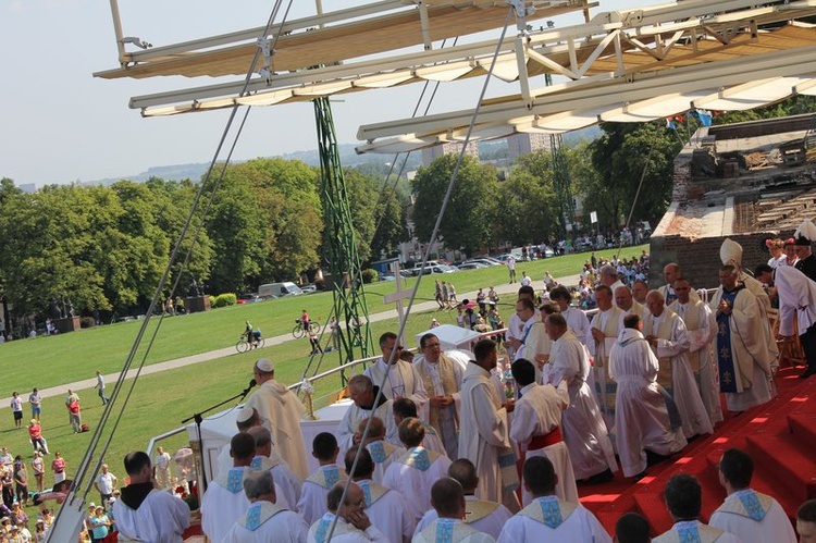 69. Pielgrzymka Rybnicka - Msza św. na Jasnej Górze cz. 1.