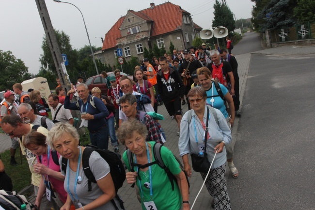 Kościół parafialny na szlaku