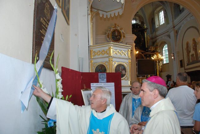 Pamięci bp J. Drzazgi