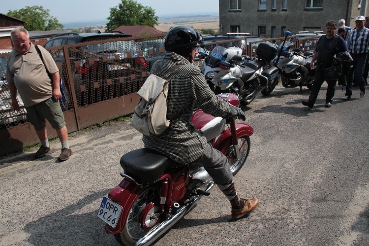 Dziesięć tysięcy motocyklistów na Górze Świętej Anny