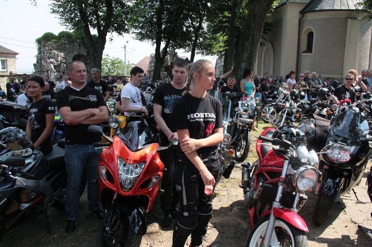 Dziesięć tysięcy motocyklistów na Górze Świętej Anny