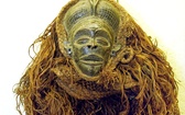 Rytualna maska dziecięca z Afryki