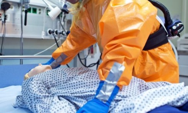 Ebola już poza Afryką