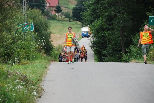 Pielgrzymi podczas trasy 
