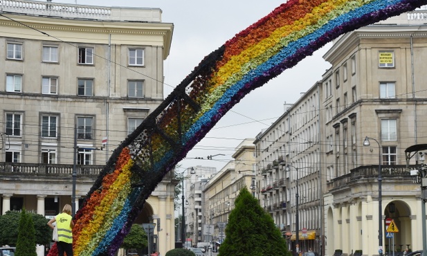 Strażnicy "Tęczy" będą zwolnieni