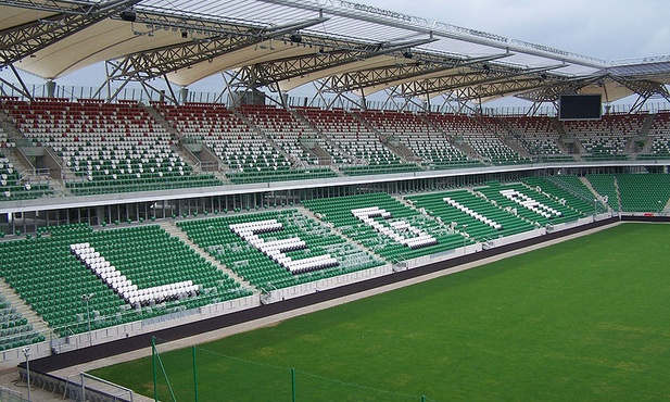 Ekstraklasa - popis Legii, PGE GKS liderem