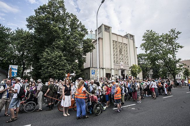 "Jesteśmy" - niepełnosprawni idą na Jasną Górę