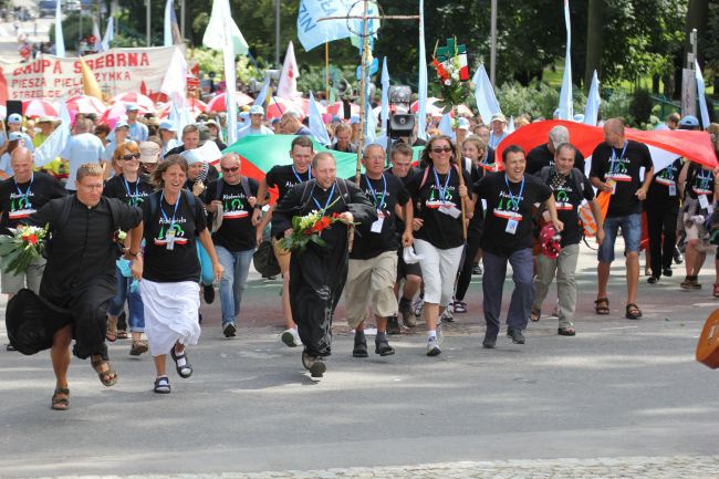 Pielgrzymka diecezji zielonogórsko-gorzowskiej na Jasnej Górze