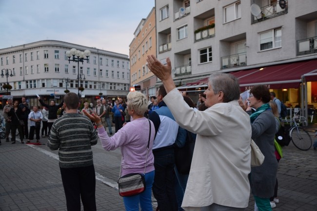 Wieczór Uwielbienia na Krakowskiej