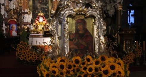 Matka Boża na dróżkach kalwaryjskich