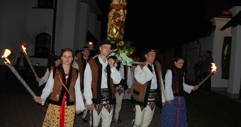 Czuwanie z Gaździną