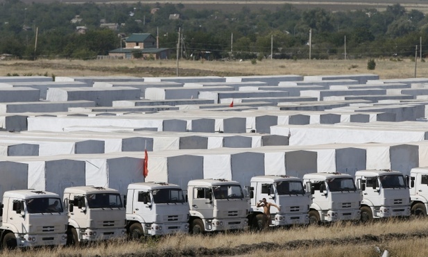 Konwój z "pomocą humanitarną" stoi