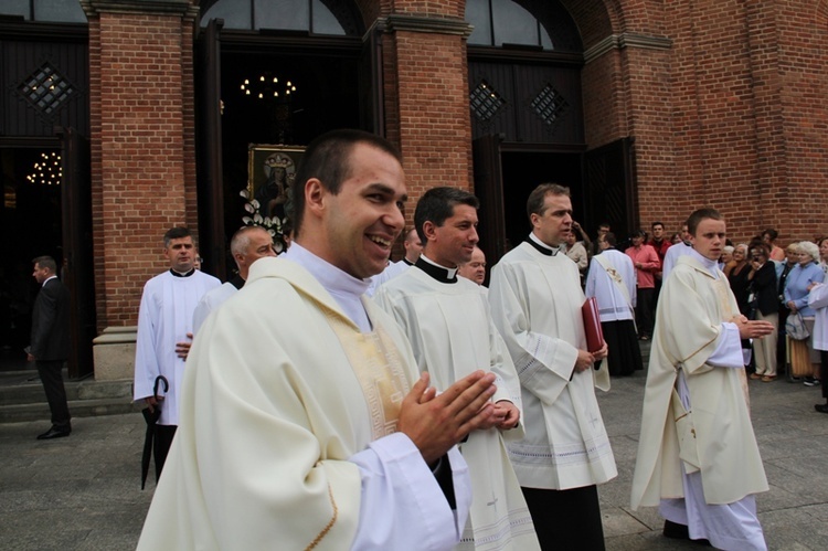 Pielgrzymka kobiet do Piekar - początek uroczystości