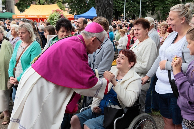 Pielgrzymka kobiet do Piekar - przed Mszą św.