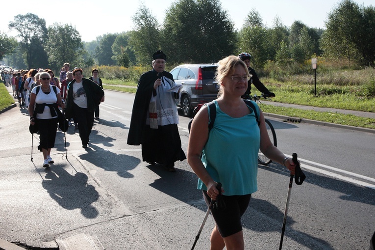 Pielgrzymka kobiet do Piekar - przed Mszą św.