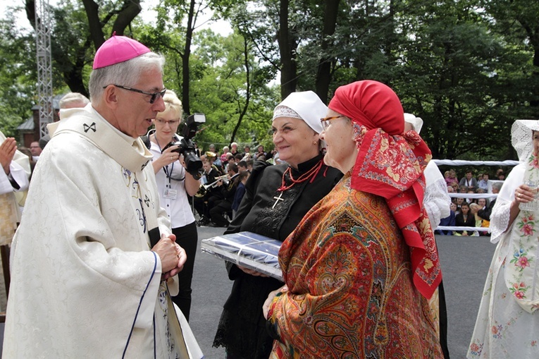 Pielgrzymka kobiet do Piekar - Msza św. cz. 1.