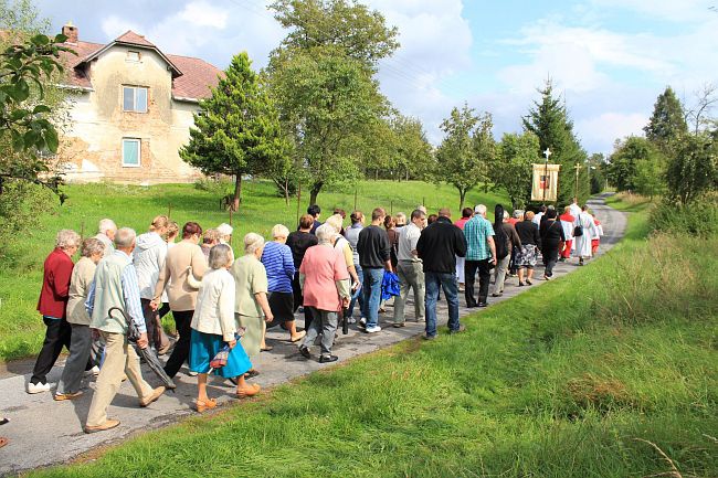 Pielgrzymka do św. Rocha w Kolnovicich