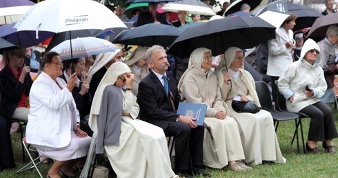 Msza św. na skwerze bł. Bolesławy Lament