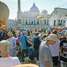 Plac św. Piotra w Rzymie wypełnili członkowie liturgicznej służby ołtarza z Niemiec