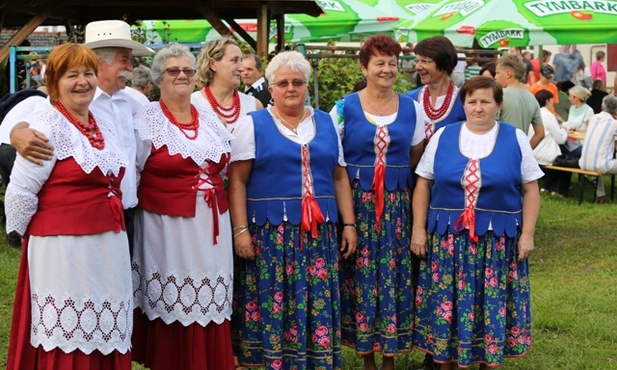 Gospodynie zaprezentowały kulinarne talenty