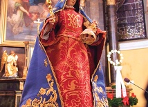 Figurę po konserwacji uroczyście wprowadzono do parafii 8 grudnia 2010 r.