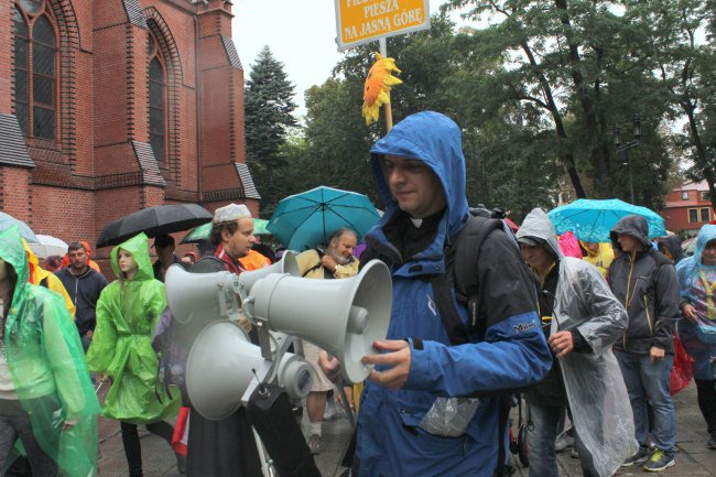 XXII Gliwicka Piesza Pielgrzymka na Jasną Górę - cz. 1