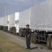 Rosyjskie ciężarówki przekroczyły granicę Ukrainy