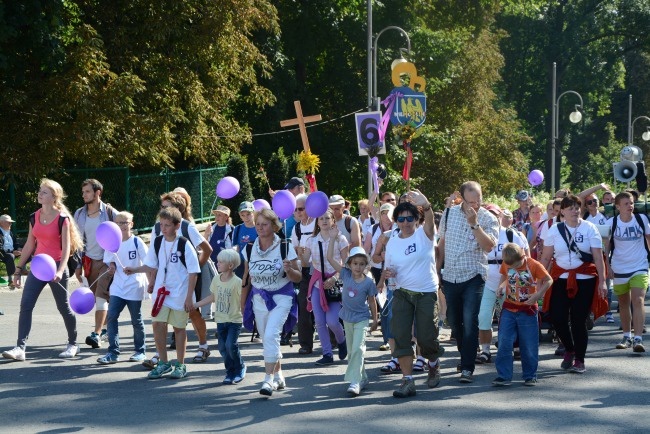 Wejście na Jasną Górę c.d.