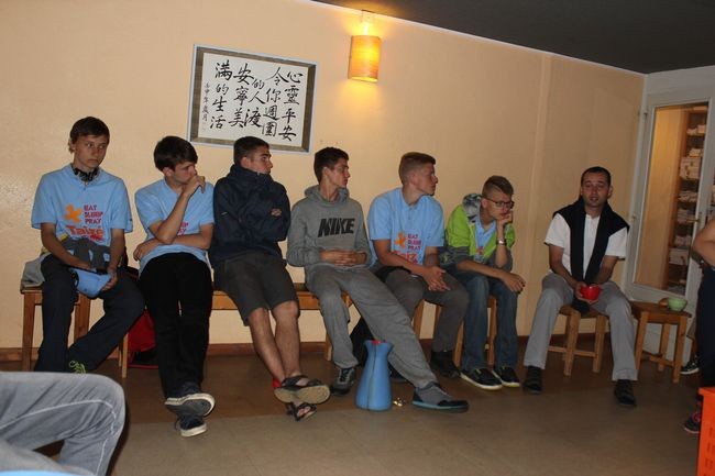 Młodzi ludzie w Taizé