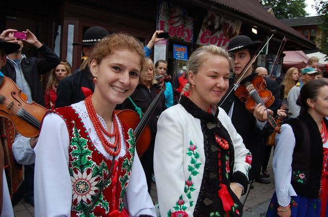 Światowy folklor pod Giewontem