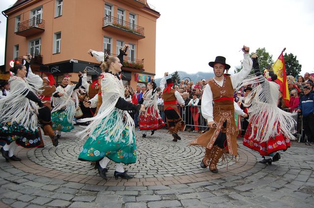 Światowy folklor pod Giewontem