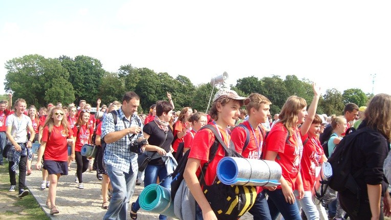 Wejście pielgrzymów, cz. II