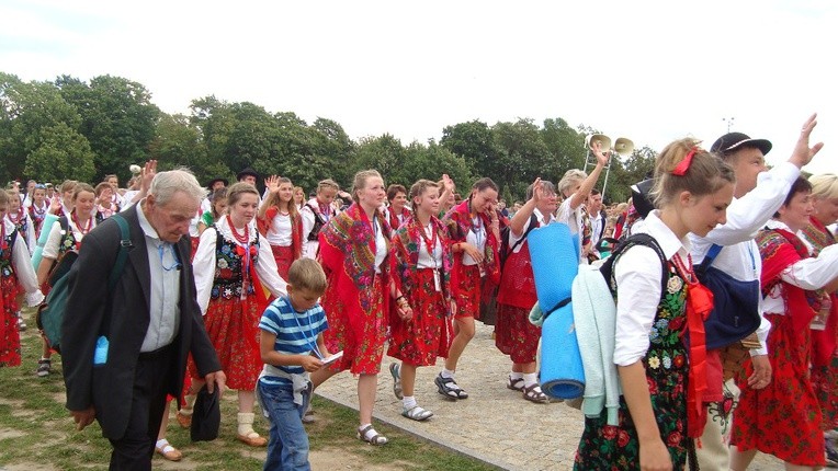 Wejście pielgrzymów, cz. III