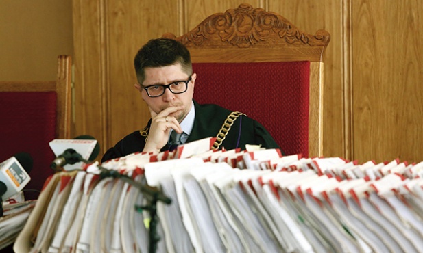 Sędzia Wojciech Łączewski 5 sierpnia br. rozpatrywał zażalenie  na umorzenie śledztwa  ws. organizacji lotów prezydenta i premiera do Smoleńska w kwietniu  2010 roku 