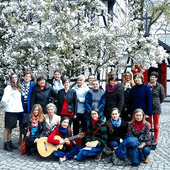  Uczestniczki wrocławskiego spotkania DN pod magnolią przy ul. Wittiga