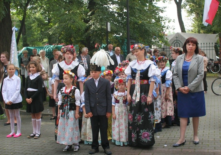 Odpust w Panewnikach z biskupem Afryki