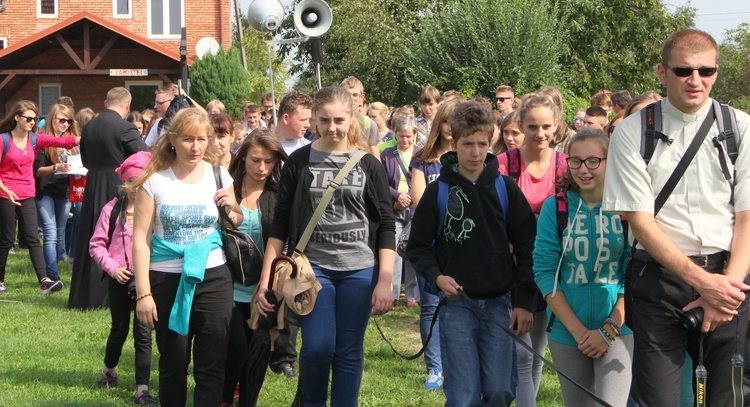 Młodzież z Kielc w Zabawie