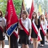  Poczty sztandarowe wielu szkół uczestniczyły w wojewódzkiej inauguracji roku szkolnego 