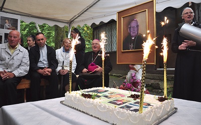  Góra Chełmska, 31 sierpnia: urodzinowy tort ufundowała cukiernia „Pielesiak”