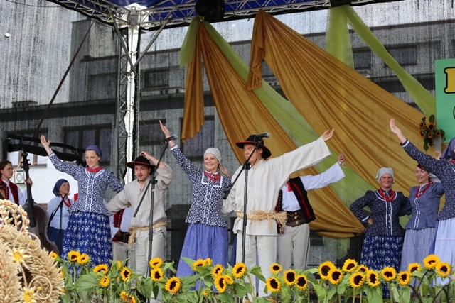 Diecezjalne dożynki w Czańcu