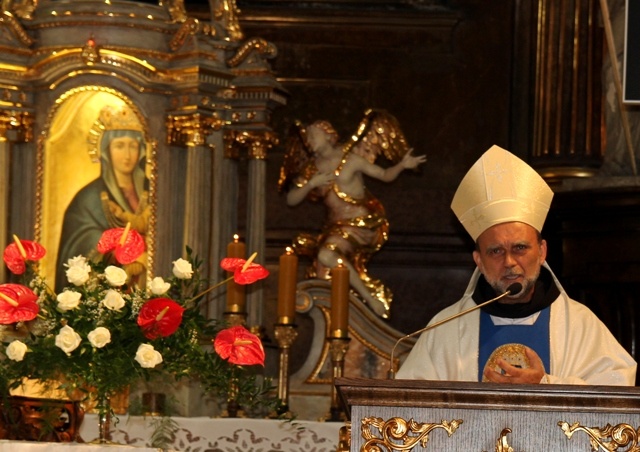 Prymicje bp. Tadeusza Kusego w kościele św. Marii Magdaleny