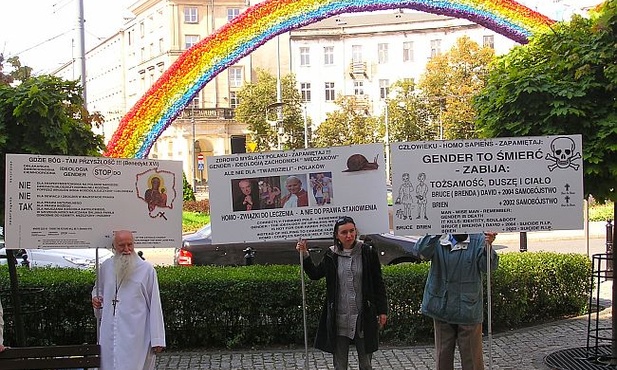 Modlitwy pod tęczą