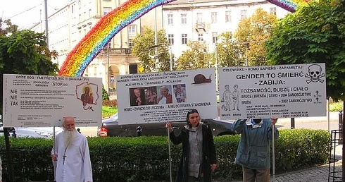 Modlitwy pod tęczą