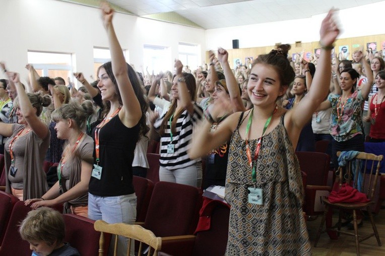 Wspólna rozgrzewka rozpoczęła piąte warsztaty gospel w Bielsku-Białej
