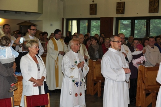 Prymicje bp. Tadeusza Kusego w Cieszynie-Kalembicach