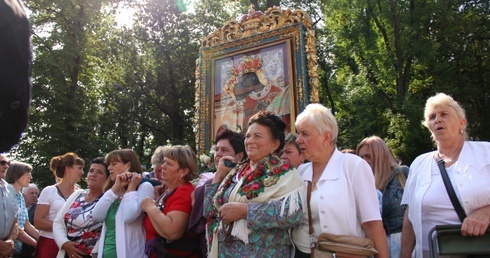 Kalwaryjska Pani czuwa każdego dnia