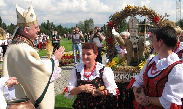 Wieńce uwite i poświęcone 