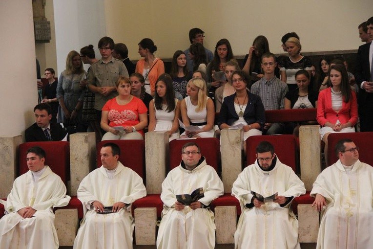 Dzień Wspólnoty Ruchu Światło-Życie 2014, cz. 1