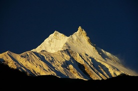 Bargiel w drodze na Manaslu